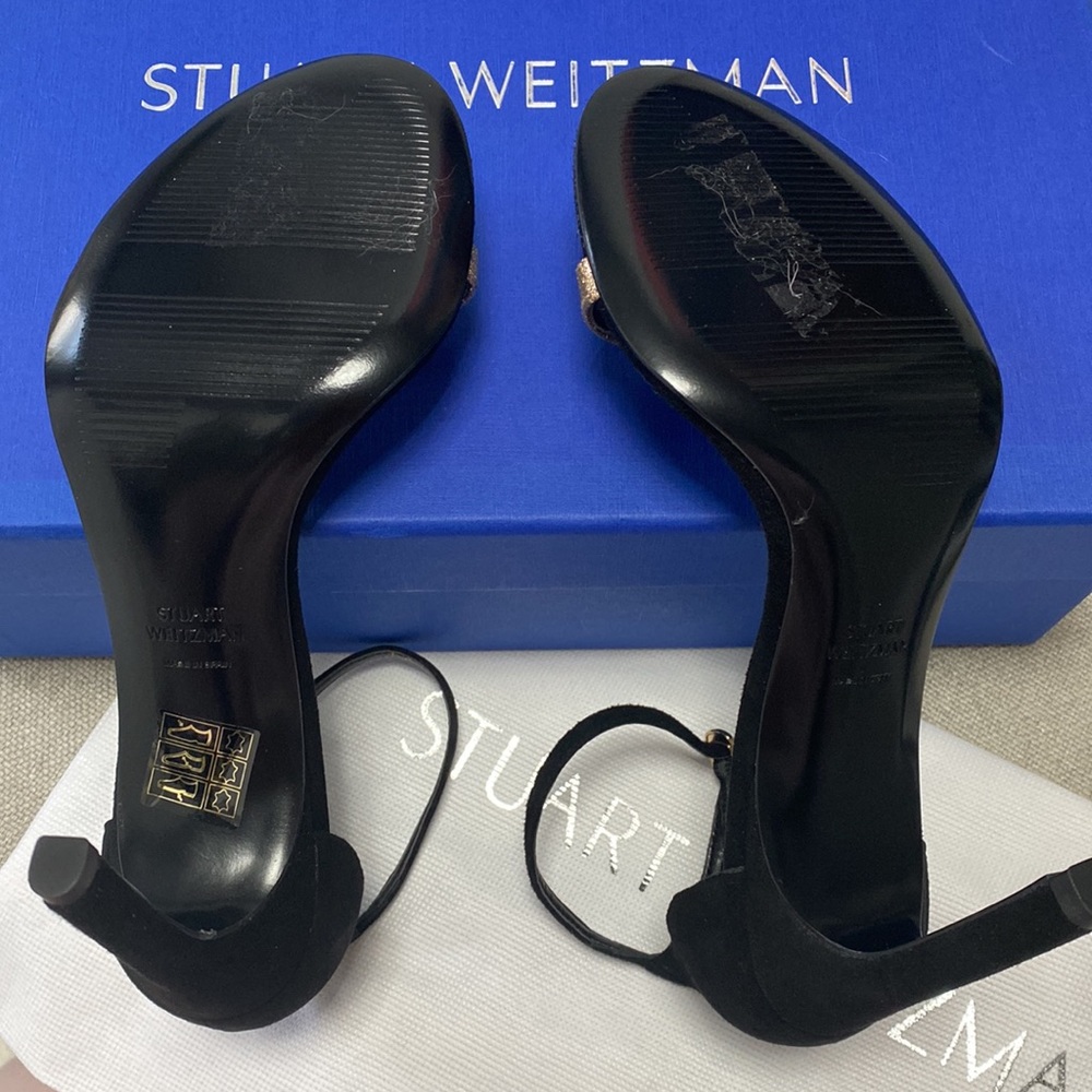 Stuart Weitzman - Picture 5 of 6